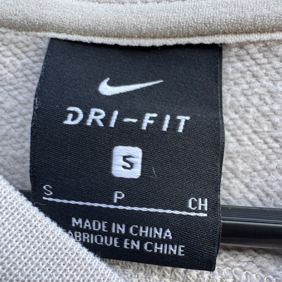 Nike Women's Long-Sleeved Versa Crew Cropped Sweatshirt AH8436-008 Cream Size Sm - Picture 6 of 8